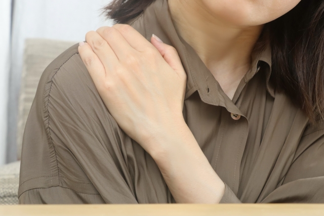 肩こりに悩む方のイメージ あさば整骨院 江戸川台店