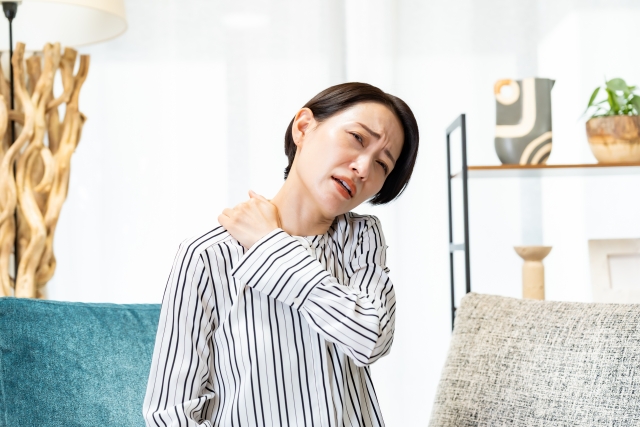 肩こりに悩む方のイメージ あさば整骨院 江戸川台店