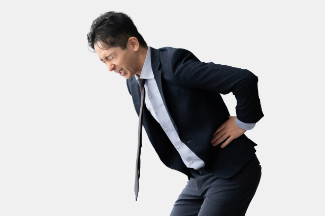 腰痛に悩む方のイメージ あさば整骨院 江戸川台店